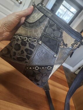 Vtg, Coach Patchwork Crossbody in Mixed Brown and Black Tones.
